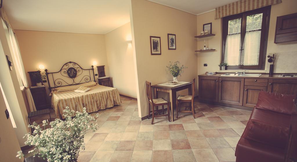 Casa Ressia Alba (Piedmont)